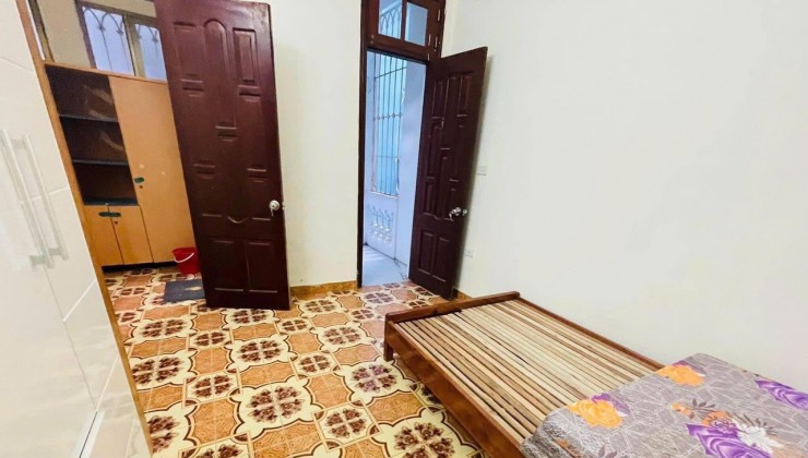 CHO THUÊ NHÀ ĐỘI CẤN, BA ĐÌNH 3 TẦNG, 55M2, 3 NGỦ MỚI ĐẸP, FULL ĐỒ Ở NGAY